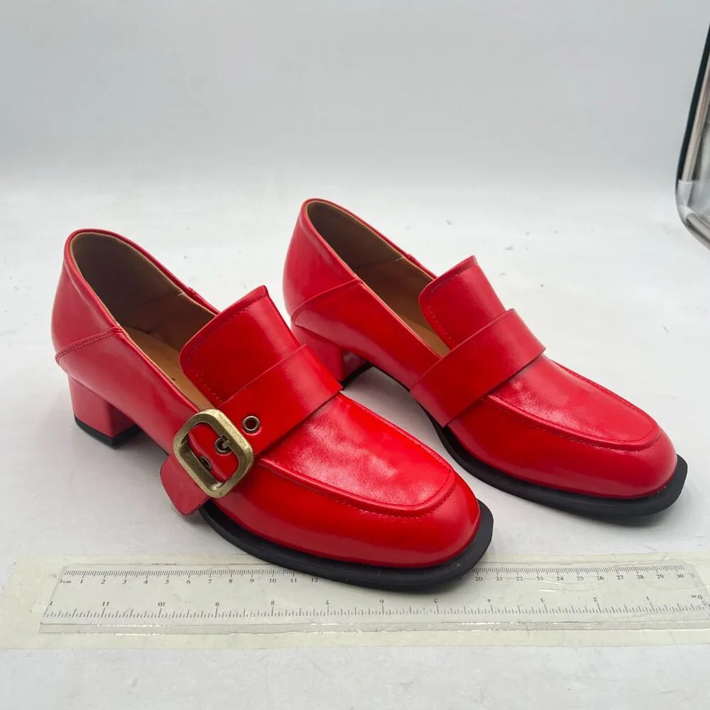 YDN Red Patent Leather Heels - Picture 4 of 8